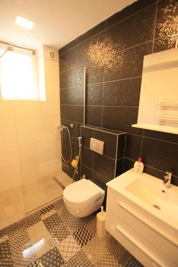 Apartment Marijin Dvor Deluxe Sarajevo Eksteriør bilde